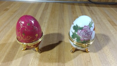 (2)Vintage Porcelain Egg Hinged Footed Trinket Box Lot,Flowers!