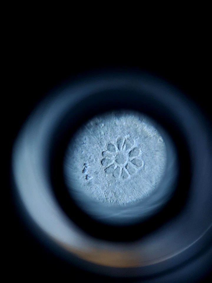 French Indochina 1941, 1 Cent Zinc Coin, 11 Petals KM 24.3 - Image 3 of 3