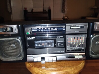 SONY CFS-1000 ポータブルラジカセ Sony CFS-1000 Stereo AM/FM Radio Cassette - Working | eBay