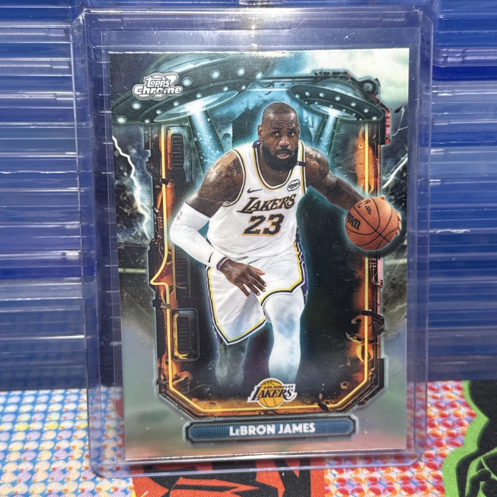 LeBron James 2025-26 Topps Chrome Cosmic Extraterrestrial Talent ET-8 REFRACTOR