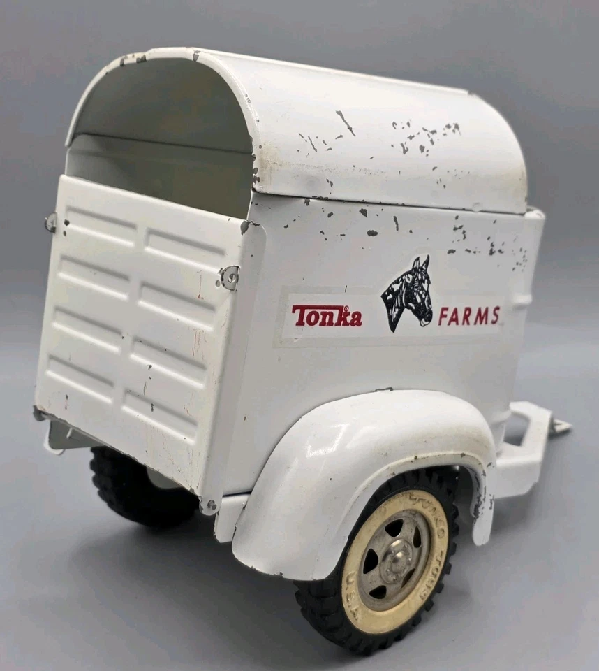 Remolque para caballos Tonka Farms blanco vintage años 60 2 puestos, acero prensado - EE. UU. Foto 2 de 4