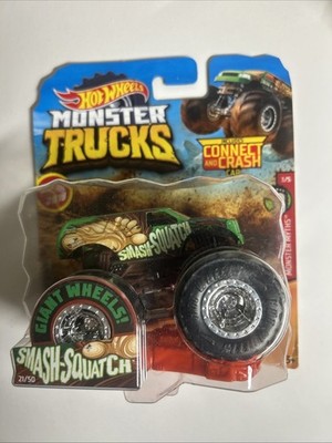 2019-Hot Wheels Monster Trucks SMASH -SQUATCH