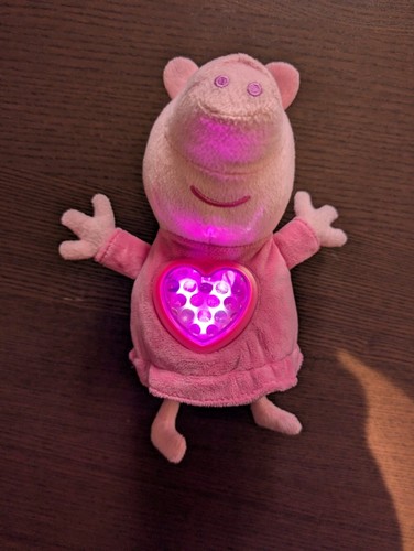 Peppa Pig Musical Wiegenlied Sleepover Plüschtier mit Schlafsack + Buch - Bild 2 von 5