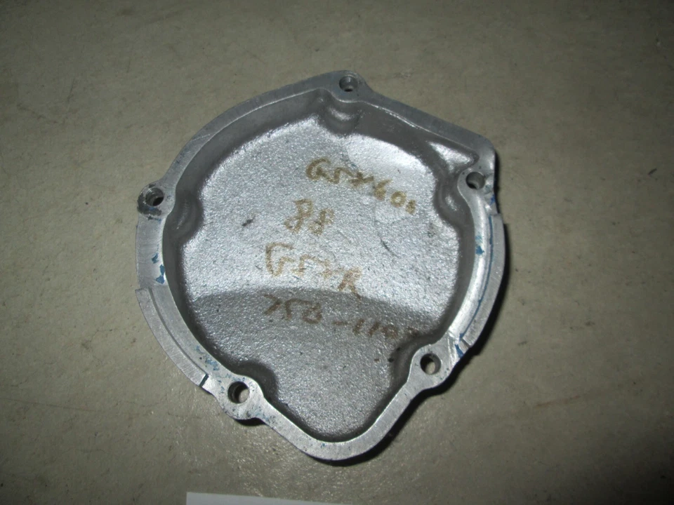 CUBIERTA GENERADOR SEÑAL CARRERA SUZUKI TRAKSPORT GSXR750 1100 REEMPLAZA 11381-27A03 Foto 2 de 4