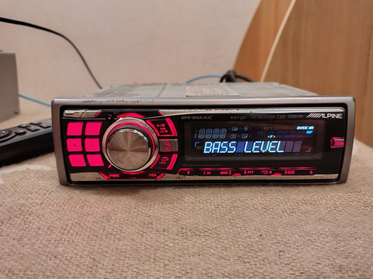 カーオーディオ R Alpine CDE-9882Ri Car Stereo Mobile Media Station Fully Working