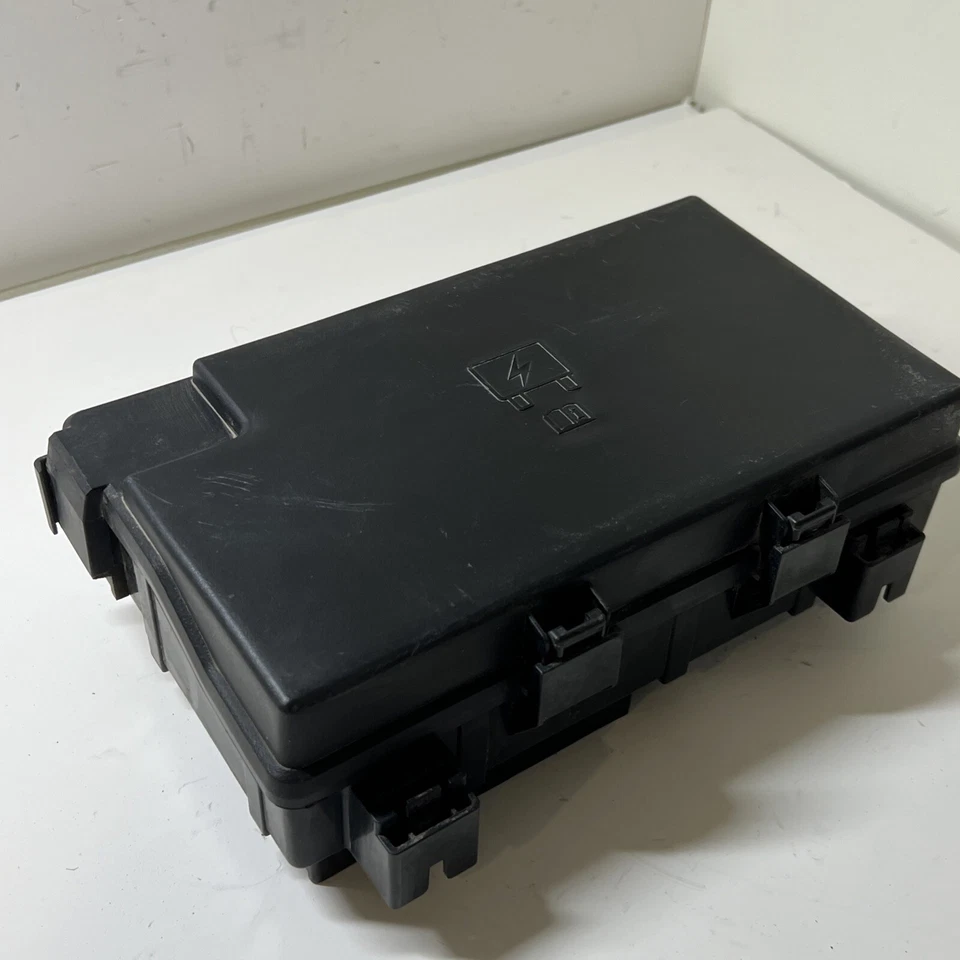 Dodge Ram 1500 2014 5,7 L Tipm caja de fusibles integrada totalmente eléctrica 68192083AF fabricante original Foto 3 de 4