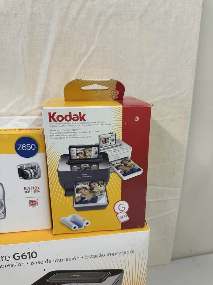 Kodak Easy Share G610,Z660 Photo Package with G200 Paper Bundle. - Image 3 of 4