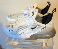 Nike Air Max 270 Low Top Solid Lace-Up Sneake...