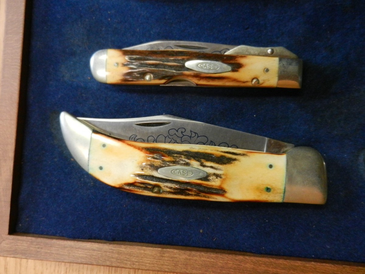 置物 JS 1977 Case XX Blue Scrolled 8 Piece Knife Stag Set 3 Dot W/ Wooden