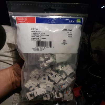 61110-BW6 Extreme 6+ QuickPort Connector, CAT 6, White, 25-Pack