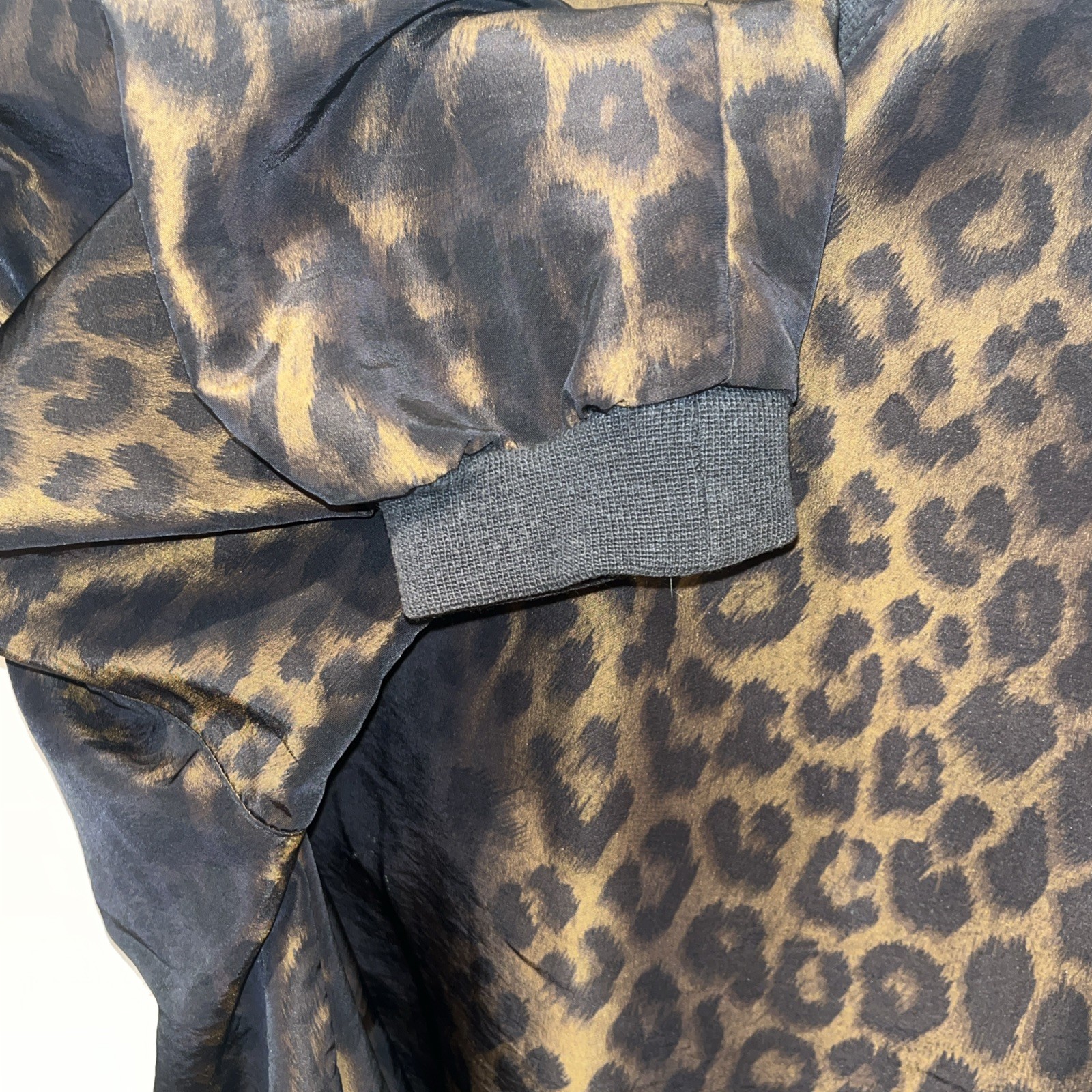 Elements Haley, Leopard Print me Neck Pull Over, … - image 8