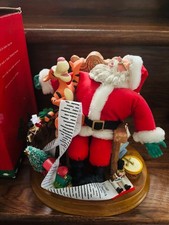 Disney Store Exclusive Santas Workshop Tigger With Santa Christmas Centerpiece