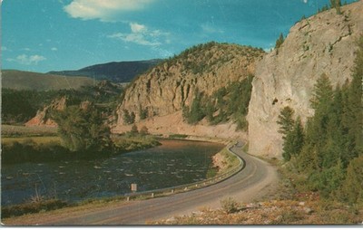 Scene Along The Big Hole River Between Divide And Wise River Montana Postcard