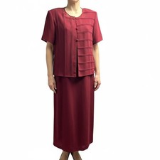 STUDIO I 2 Piece Set 8 Burgundy Pleated Midi Sophisticated Elegant Chic New