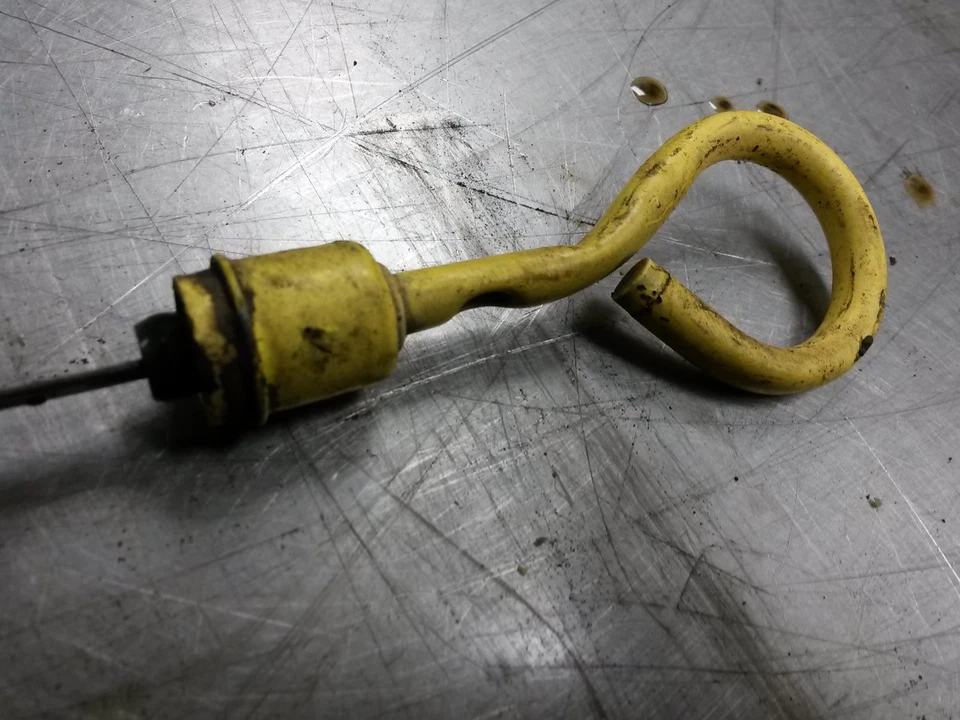 Engine Oil Dipstick With Tube For 91-95 Cadillac DeVille  4.9 - Image 4 of 4