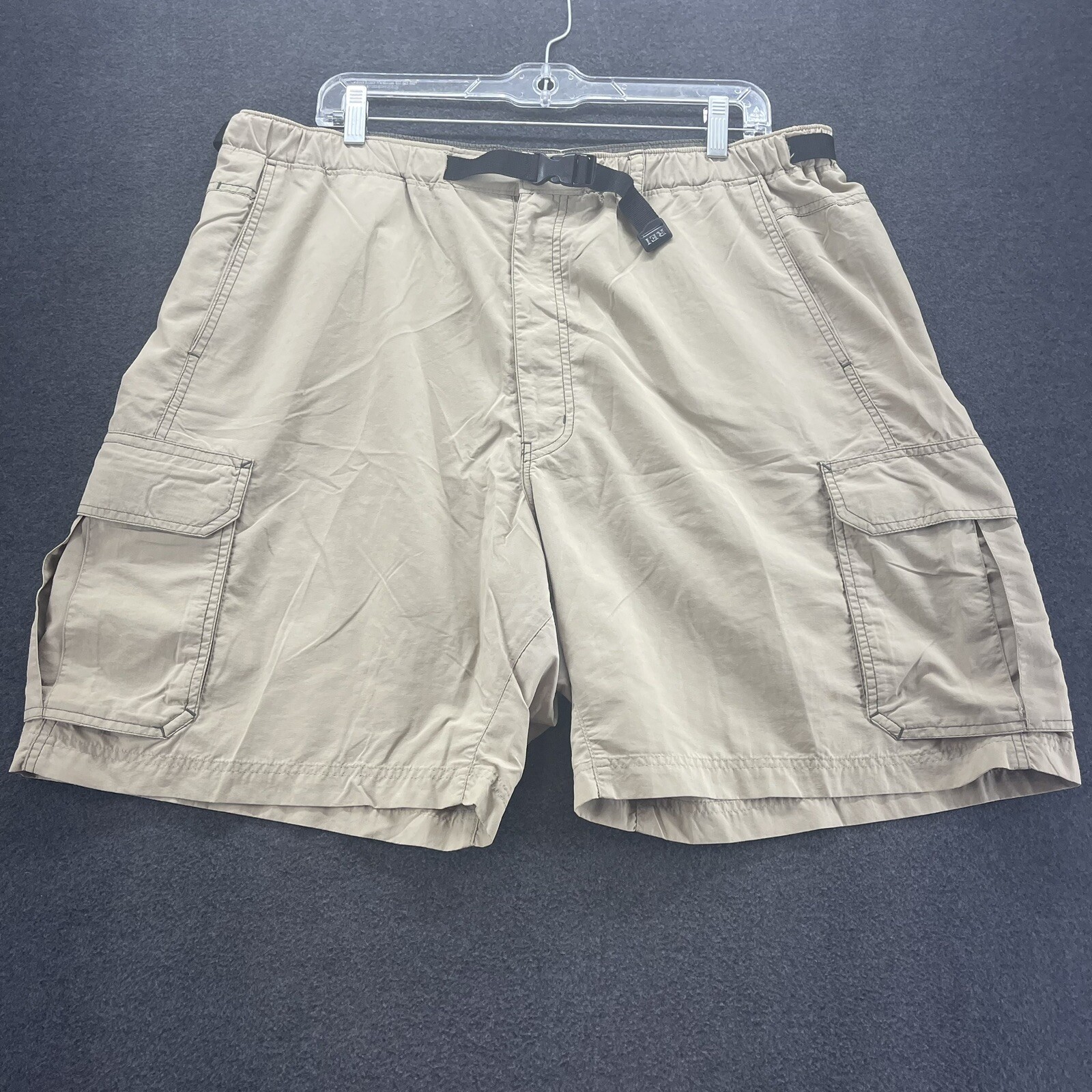 REI Co Op Short Homme 38 Gris Cargo Ceinturé Coupe