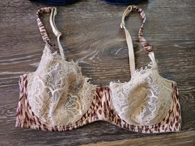 Victoria's Secret Lot of 5 Sexy Bras 32D: Push Up without Padding Lace Bling