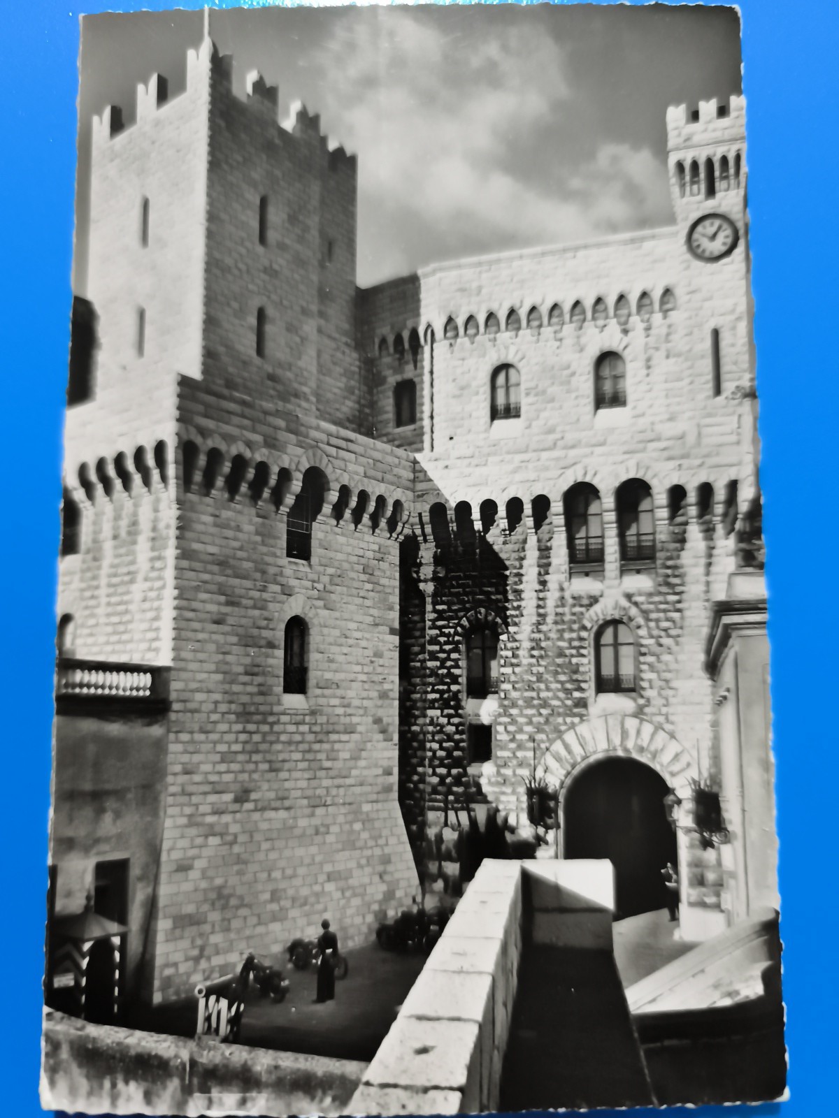 MONACO LE PALAIS DU PRINCE LES PETITS QUARTIERS VIAGGIATA 1957 – CARTOLINA B/N