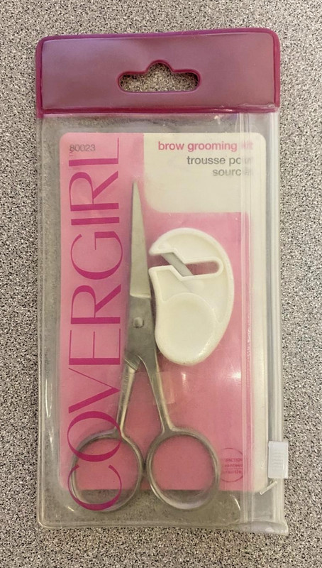 LOT OF 1 PACK COVERGIRL BROW GROOMING KIT  #80023 IN PACKAGE