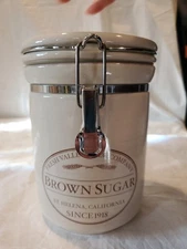 Chefs Fresh Valley Farm Company Brown Sugar Canister Stoneware Locking Clamp Lid