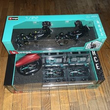 Burago Formula AMG Petronas 1:43 pit row set  1:24 two car set w/ drivers Lot
