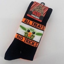 NEW Star Wars Mandalorian Baby Yoda Halloween Crew Socks Kids Size 6.5-12