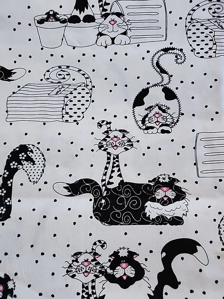 Cat Kitten Feline WHIMSICAL Cotton Fabric 1/2 Yard Caterwauling 2010 Vintage - Image 2 of 4