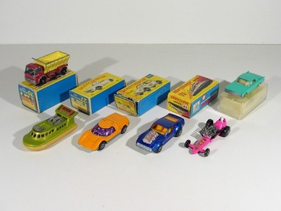 Konvolut alte 70er J. Matchbox Modelle u. OVP's, No. 10, 66, 72 & 2, 84, 70, 31,