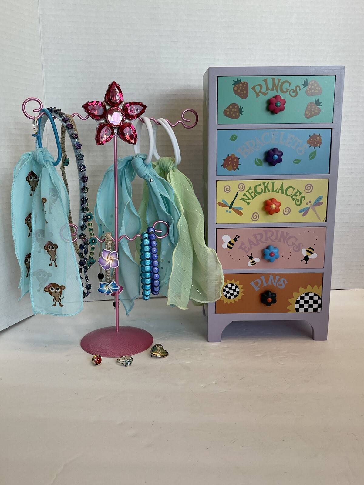 Jewelry Box Set with Tree Bracelets Rings Hair Accessories for Girls  -image