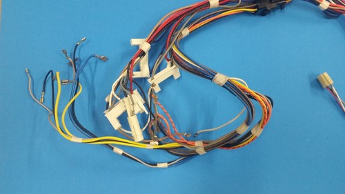 807632802 5304503334 5304503336 5304503594 Frigidaire Range Wire Harness; E4-4a - Picture 3 of 6