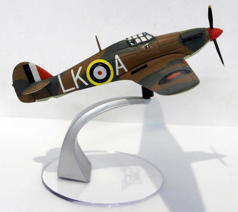 Corgi Corgi Corgi Aviation 49104-huracán Mk1, 87 Sqn RAF, FLT Lt Gleed & pilotos notas. 201ea8 Corgi Corgi Corgi Aviation 49104-huracán Mk1, 87 Sqn RAF, FLT Lt Gleed & pilotos notas. 201ea8