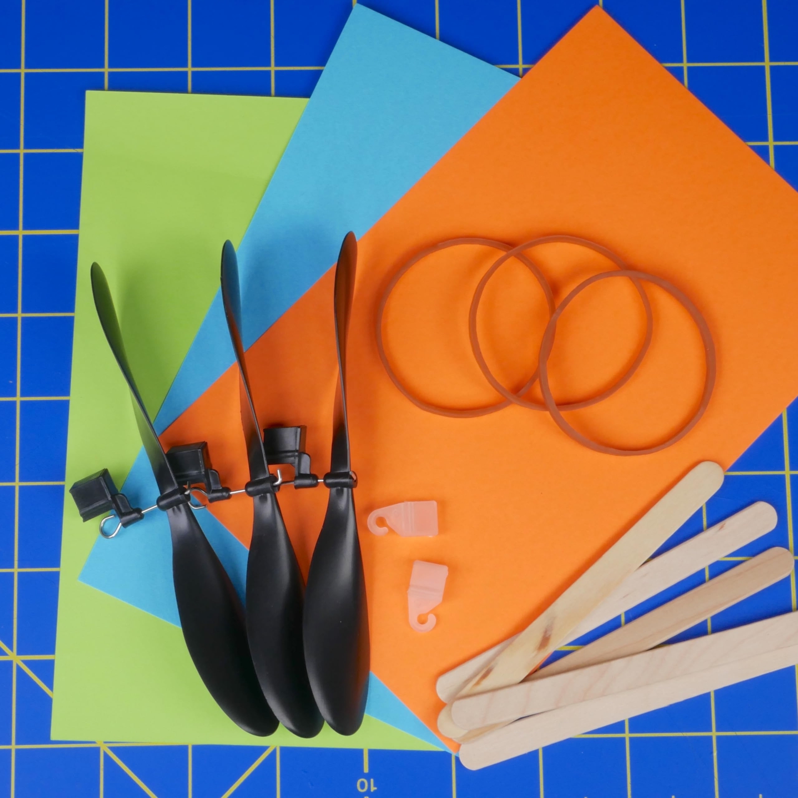 Rubber Band Helicopter Kit 30 DIY PropellerPowered Helicopters, STEM