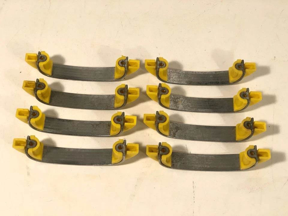 8 tiradores de cajón vintage cromados/amarillos, mango de gabinete, Art Deco edad atómica años 50 EE. UU. Foto 4 de 4