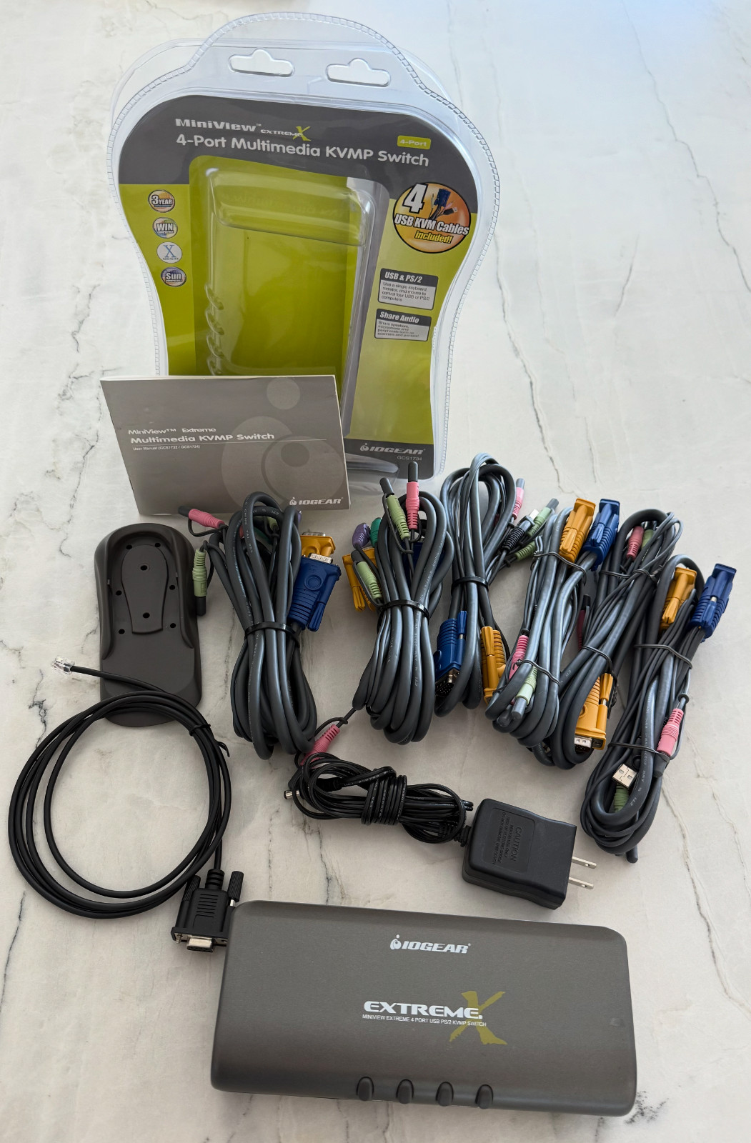 IOGEAR GCS1734 4-Port Multimedia KVMP Switch