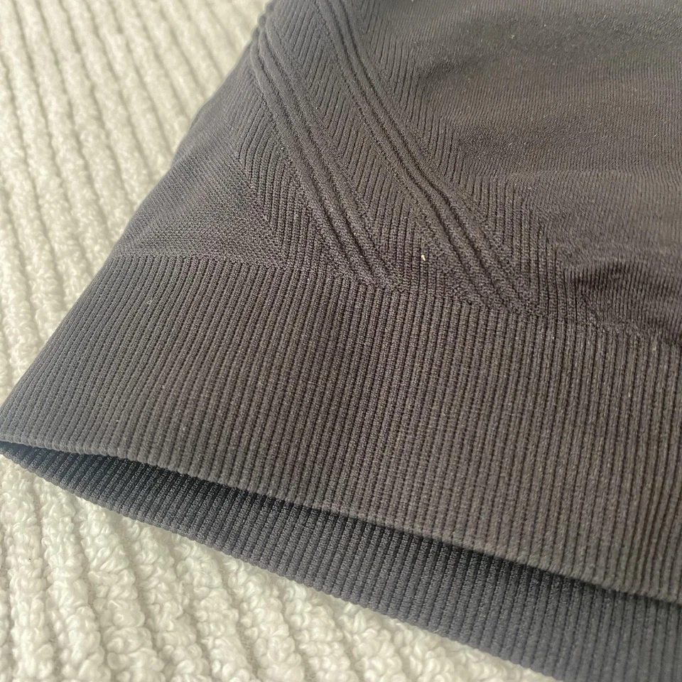 Avia Sports Bra Womens XL Black Seamless V-Neck Removable Pads Adjustable Y-Back - Image 4 of 4