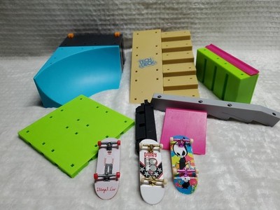 Tech Deck Ramps ( Parts And Pieces) and Boards Set 