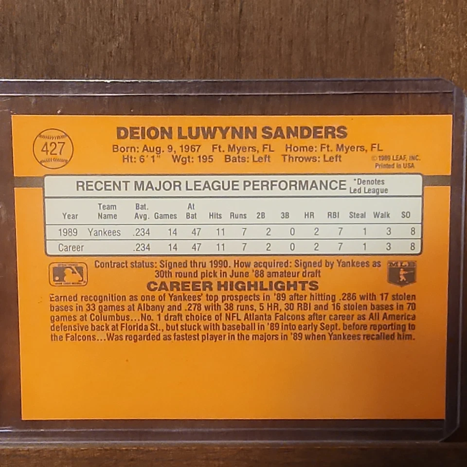 Tarjeta de novato Donruss 1990 radiocontrol Deion Sanders New York Yankees #427 error de punto rosa Foto 2 de 2