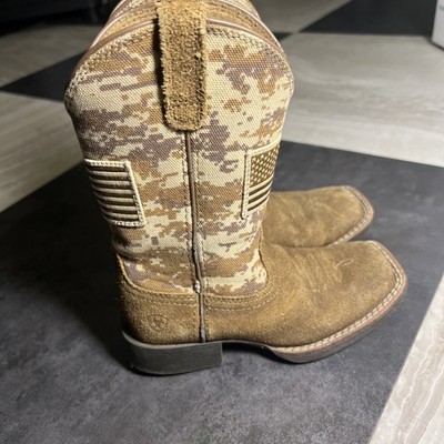 Ariat Sports Patriot Kids Toddler Size 10 USA Flag Digital Camo Boots