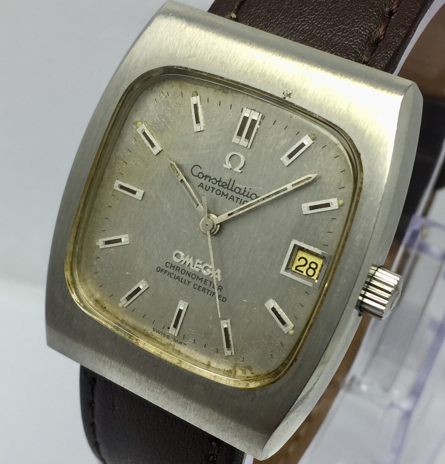 Shape Chronometer TV Omega 168.0058 Automatic Watch Vintage Constelliation - vintagewatches.pk