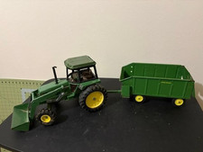 John Deere Diecast Toy Tractor & Trailer, VINTAGE, Agriculture Theme ertl, USA