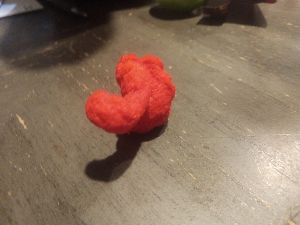 RARO Cheeto Puff Par con forma de Dinosaurio / Monstruo del Lago Ness Nessie NUEVO Foto 2 de 4