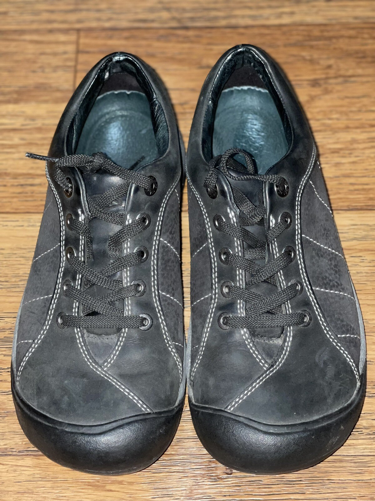 Scarpe da trekking trail da donna Keen Presidio nere in pelle taglia 7 5 1004758