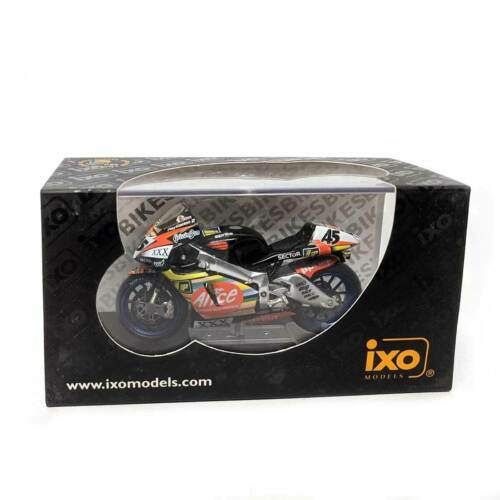 1/24 IXO KAWASAKI ZX-RR GARRY MCCOY 2003 MOTO GP #8 MOTORCYCLE