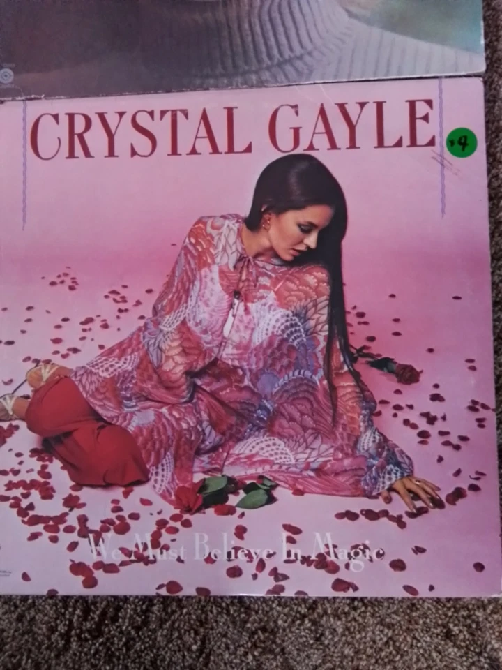 FOUR 70'S FEMALE ROCK/POP VINTAGE VINYL RECORD ALBUMS WITH LINDA RONSTADT &OTHER - Image 4 of 4