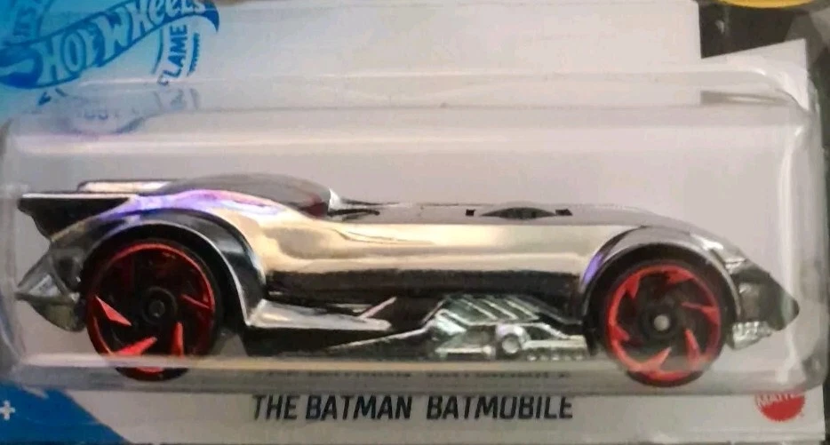 Chrome Batmobile Variant Plus Classic HOT WHEELS×2 The BatMan Cartoon Series  - Image 2 of 3