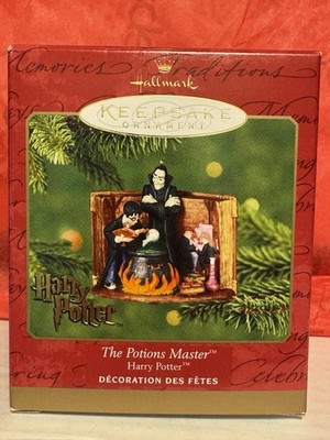 HALLMARK 2001 HARRY POTTER THE POTIONS MASTER ORNAMENT