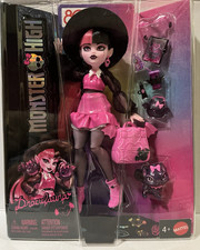 Monster High Draculaura Doll with Pet Cat Count Fabulous and Accessories--New
