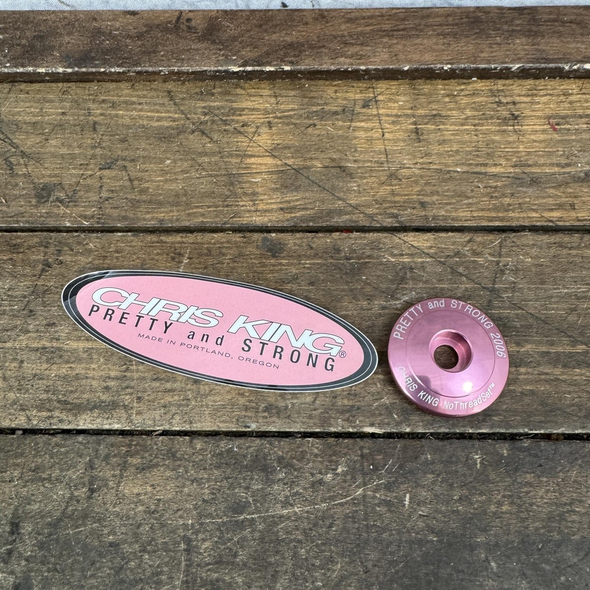 希少 Chris King 1インチ ピンク Pretty and Strong Chris King NoThreadSet Headset Top Cap Pretty And Strong Pink 1 1