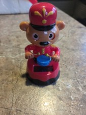 Solar Powered Dancing Toy Bobble Head Christm...