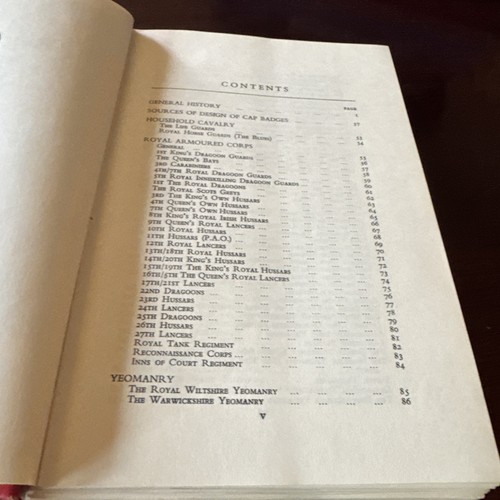 Vintage 1957 Regimental Badges Major T.J. Edwards 2. Edition , Illustrations - Picture 12 of 23